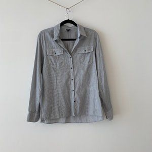 Patagonia blue white stripe shirt